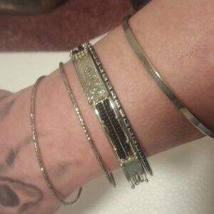 Silver Tone Engraved Link Bracelet with Slim Bangles